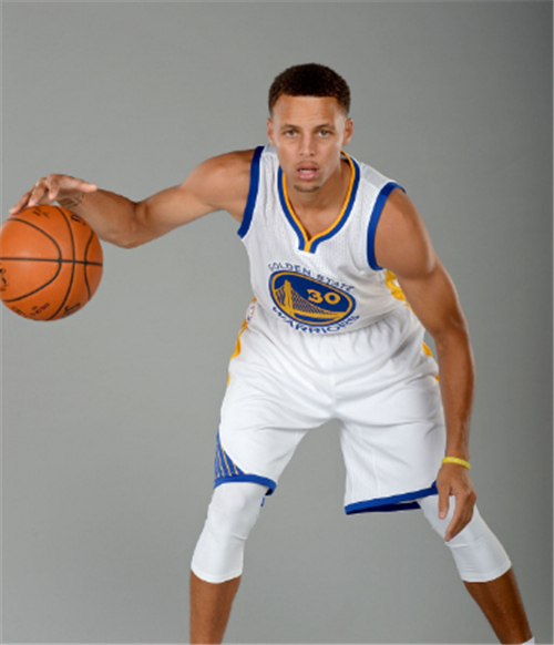 欧联杯联赛阶段第6轮 萨格勒布迪纳摩 1-3 皇家贝蒂斯（欧联小组赛第6轮：萨格勒布迪纳摩1-3不敌皇家贝蒂斯）