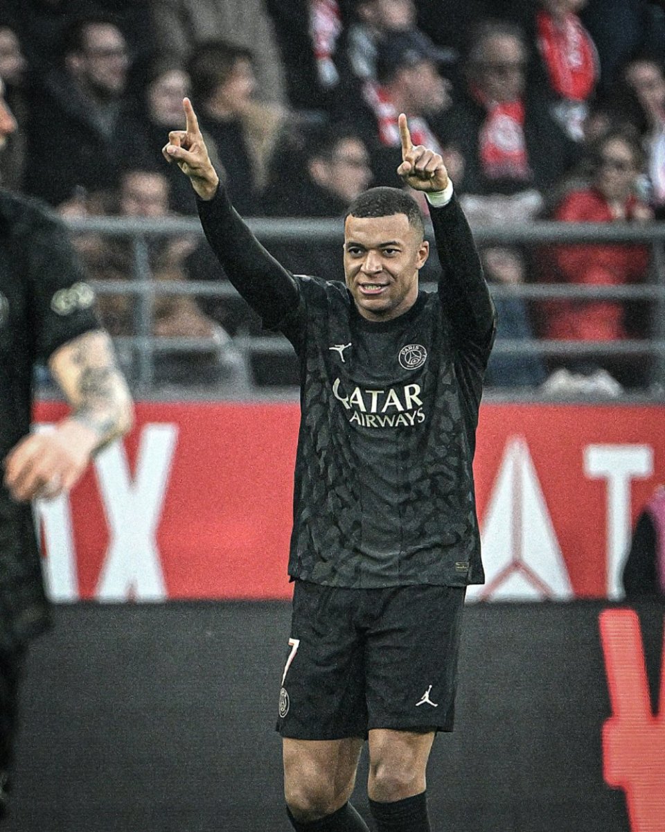 喷气机vs悉尼首发：泰勒PK图雷，霍尔曼、亚当斯出战（喷气机战悉尼首发公布：泰勒对决图雷，霍尔曼、亚当斯在列）