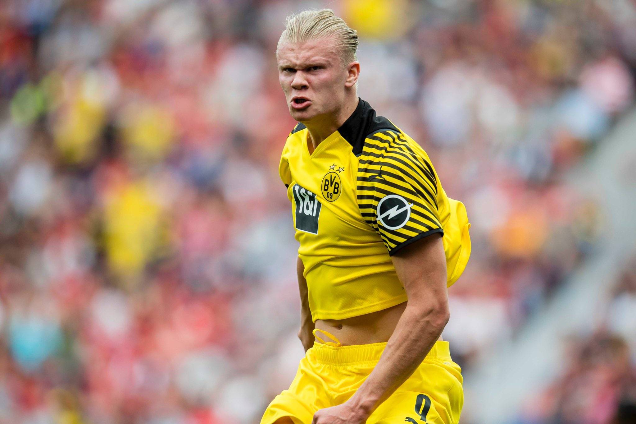 NBA战报：小瓦格纳伤退&布伦森30分，尼克斯106-100魔术（尼克斯106-100力克魔术：布伦森砍30分，小瓦格纳伤退）