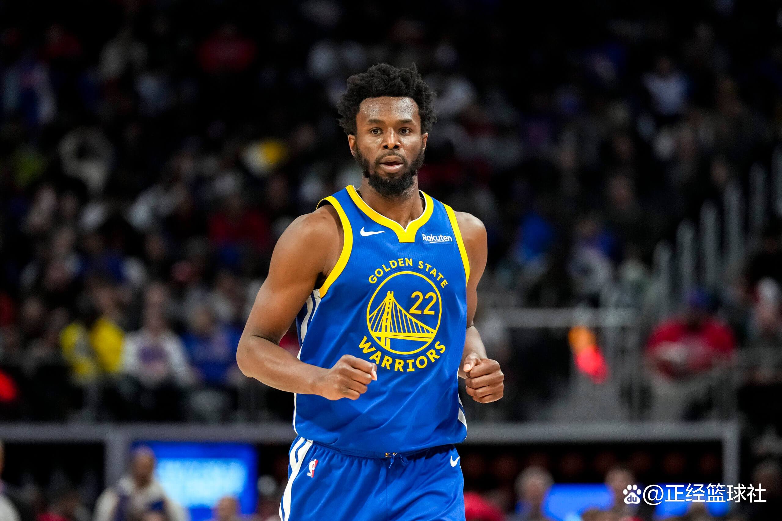 篮网主帅透露海史密斯情况，强调领导力对年轻球员的重要性（篮网主帅更新海史密斯近况：领导力对年轻球员至关重要）