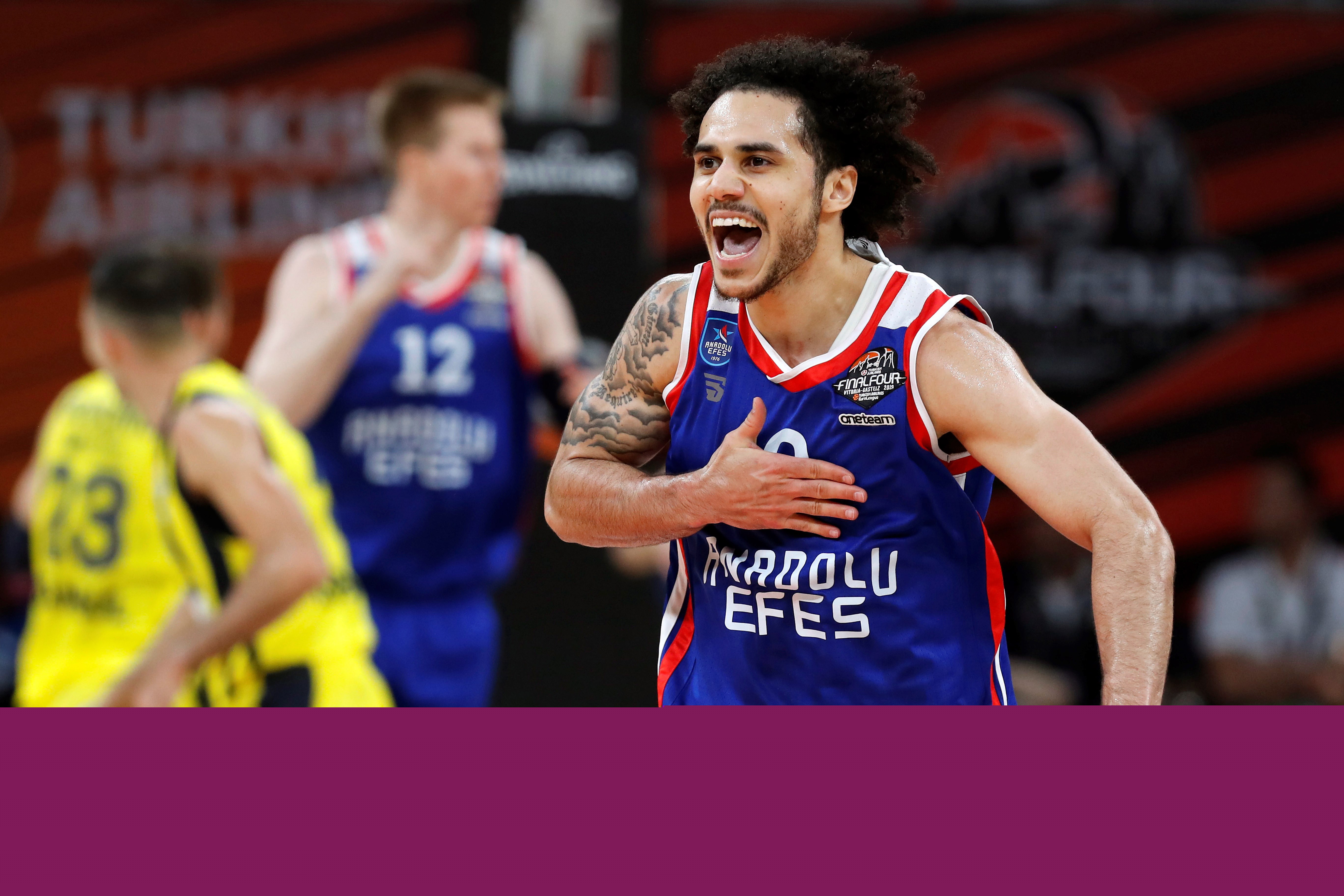 意甲裁判指派员罗基：取消弗拉霍维奇点球的决定是正确的（罗基：推翻弗拉霍维奇点球判罚属正确决定）