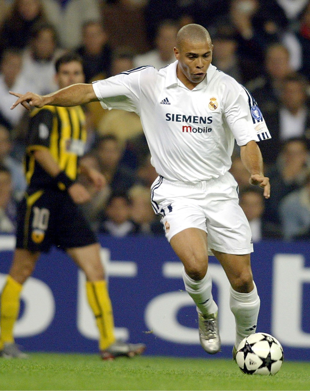 姚夏：我们缺乏有特点的球员，欧洲也在加大力度培养这样的球员（姚夏直言本土特色球员稀缺，欧洲正加大培养力度）