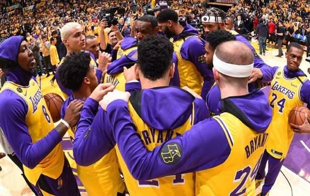 杰伦·约翰逊连续10场两双，老鹰队史近5年最长