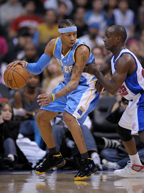 马德里竞技誓夺胜利，瓦伦西亚能否阻击？（马竞力争三分，瓦伦西亚能否搅局？）