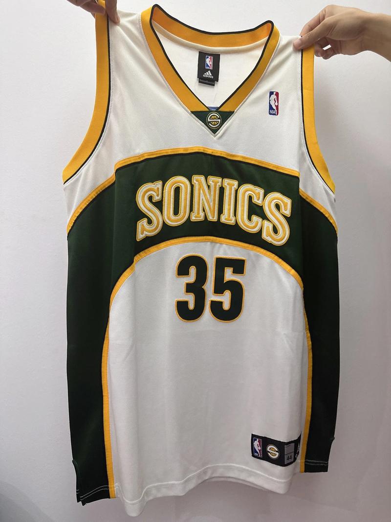 姆本扎：我和铁人签了两年合同，下赛季在中超继续为铁人效力（姆本扎签约铁人两年：下赛季继续为铁人征战中超）