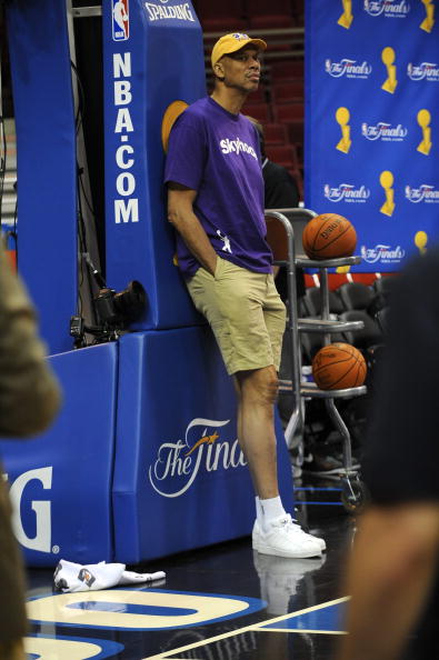 视频丨残特奥会两版会歌发布，让我们在电影里共赴山海（视频丨残特奥会会歌双版本发布，邀你在光影中共赴山海）