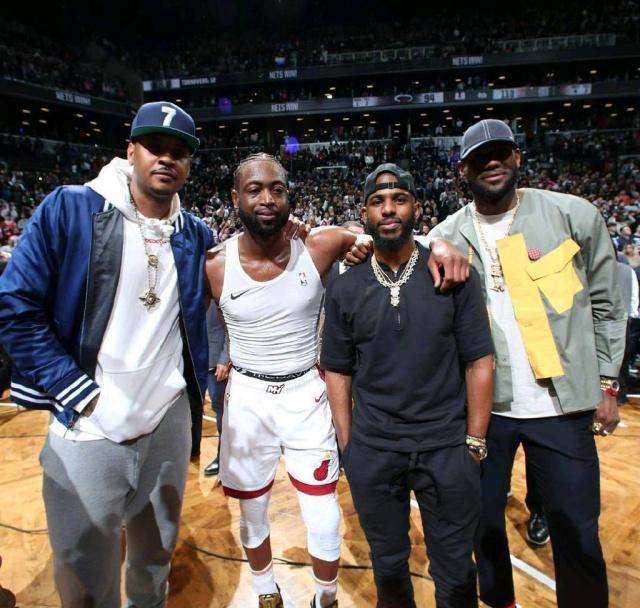 罗体：萨里向洛蒂托要求在一月引进一名高水平中场球员（罗体：萨里要求洛蒂托在冬窗签下一名高水准中场）