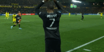 世界杯官方发布直通队伍集结海报：42个国家，同一个梦想（世界杯官宣直通队伍集结海报：42国，共逐同一梦想）